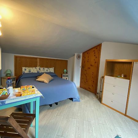 Albergo La Pineta Marina dʼMarina dʼAndora Pokój zdjęcie