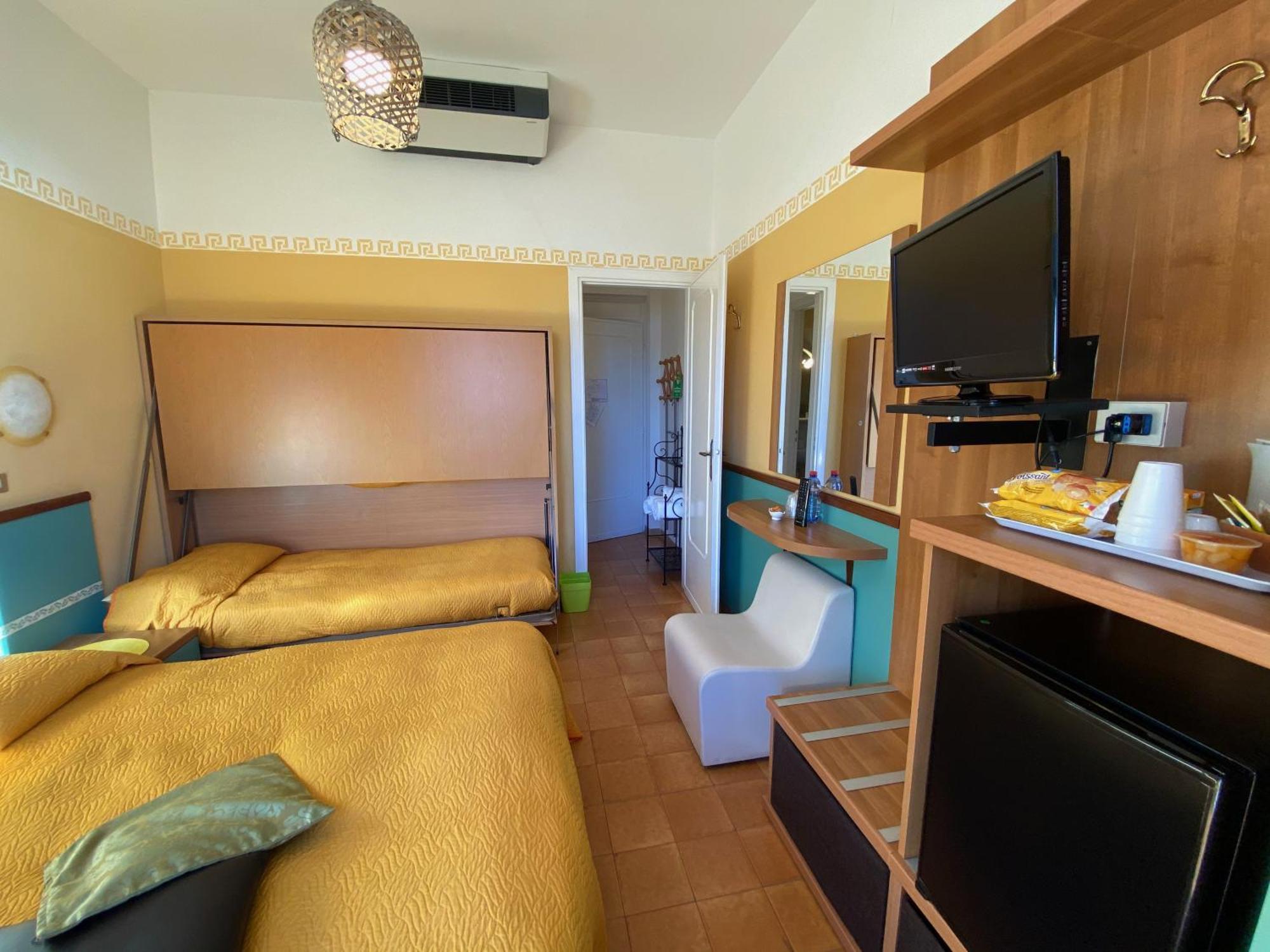 Albergo La Pineta Marina dʼMarina dʼAndora Pokój zdjęcie